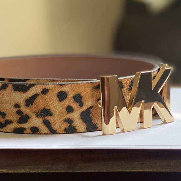 NWT Michael Kors Reversible Belt with MK Buckle leopard - Picture 1 of 4